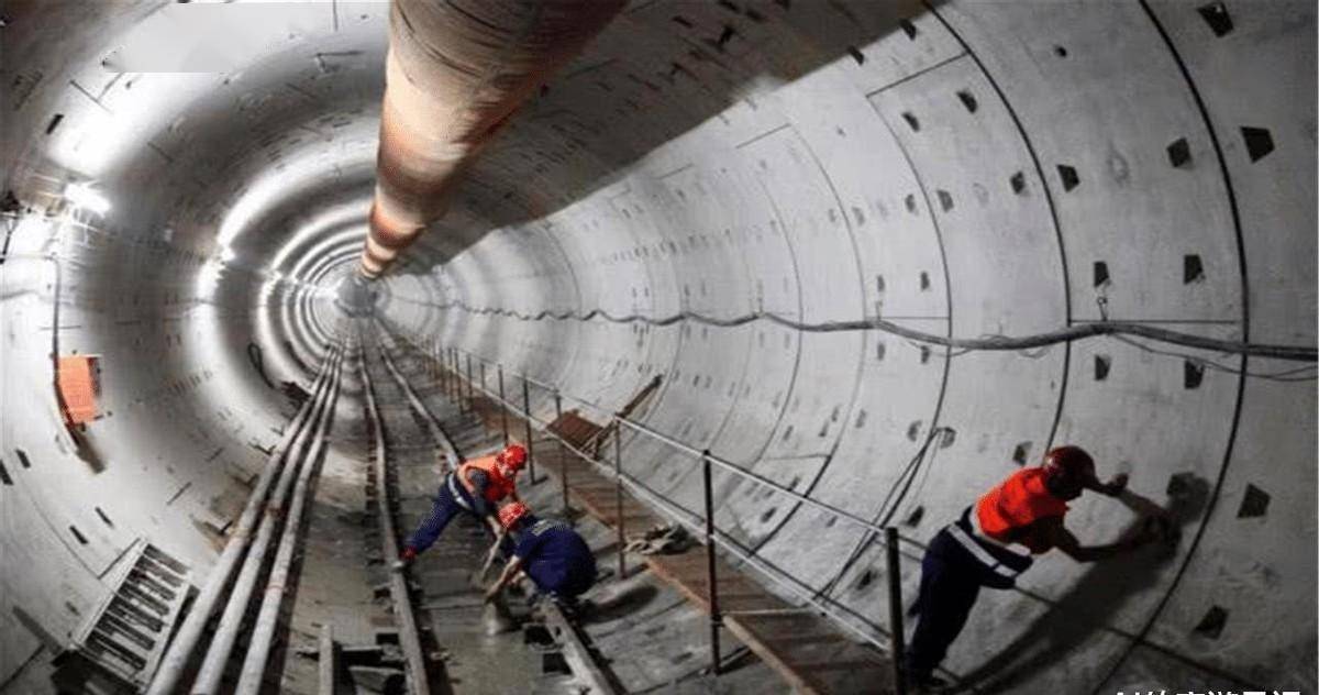 地铁隧道挖那么深，为啥看不见泥土运出来？挖出来的土都去哪了？