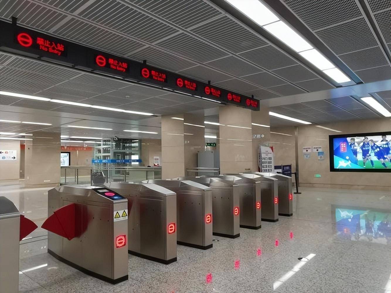 修地铁挖出来那么多的土，为什么我们从未见过，土都去哪了？