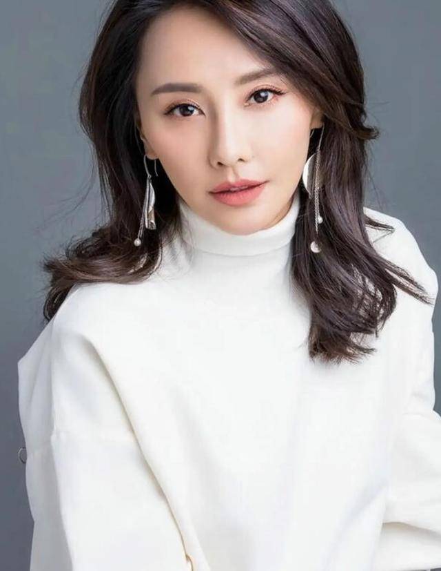 老夫少妻有多残酷？54岁的吴奇隆给刘诗诗上了一课，马舒雅没说错