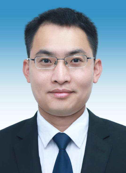 青岛两位干部拟任副县级