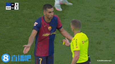 世体:令人震惊的判罚!琼阿梅尼手球是明显点球 他应该2黄被罚下